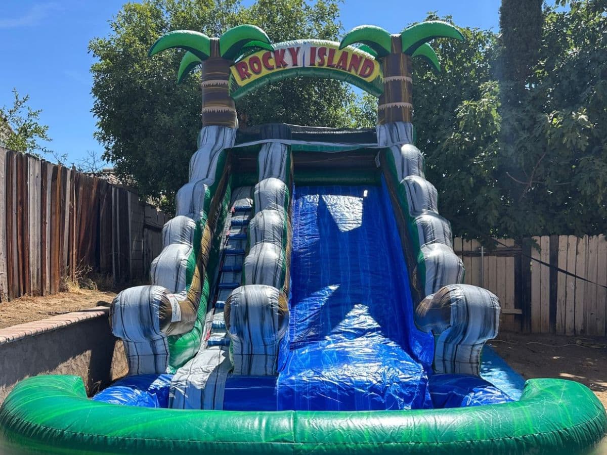 Rocky Island Waterslide 18ft